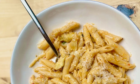 Sweet Pepper Artichoke Penne pasta
