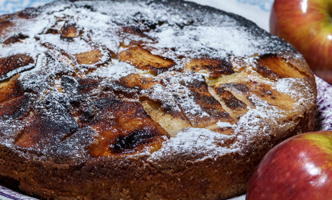 Bona Furtuna Balsamic Caramel Apple Upside Down Cake