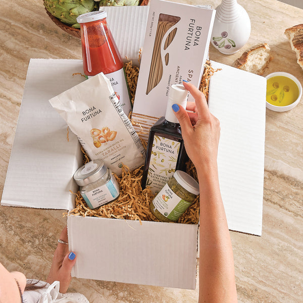 Opening a Bona Furtuna subscription box
